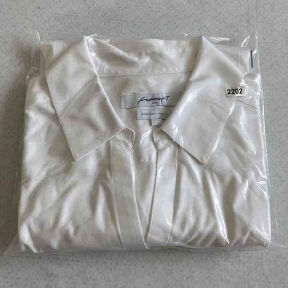 Fox Croft women’s non Iron shirt - Picture 6 of 7